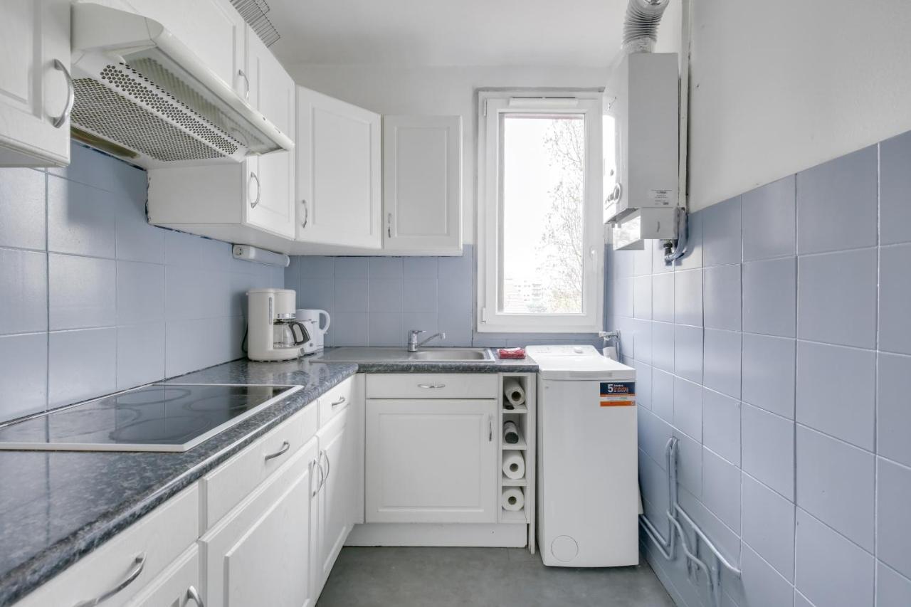 Budget Apart Near Paris 프랑콩빌 외부 사진